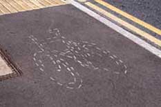 Outline cycling logo