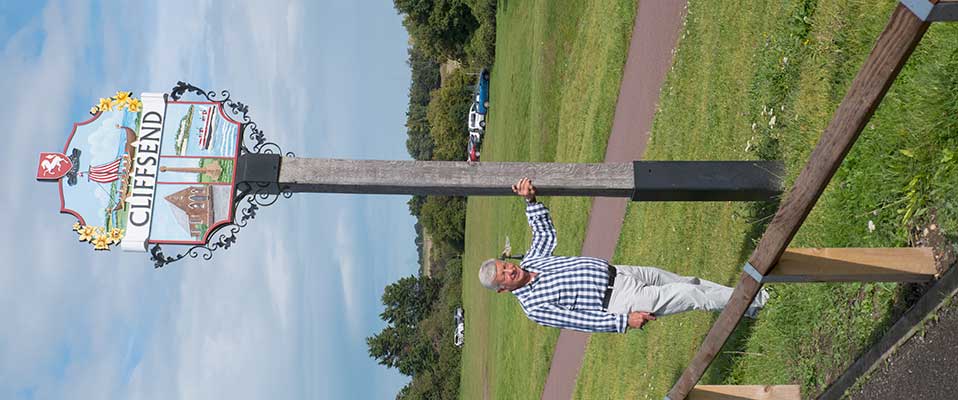 Cllr. Mick Barnbrook. Click to rotate Cliffsend