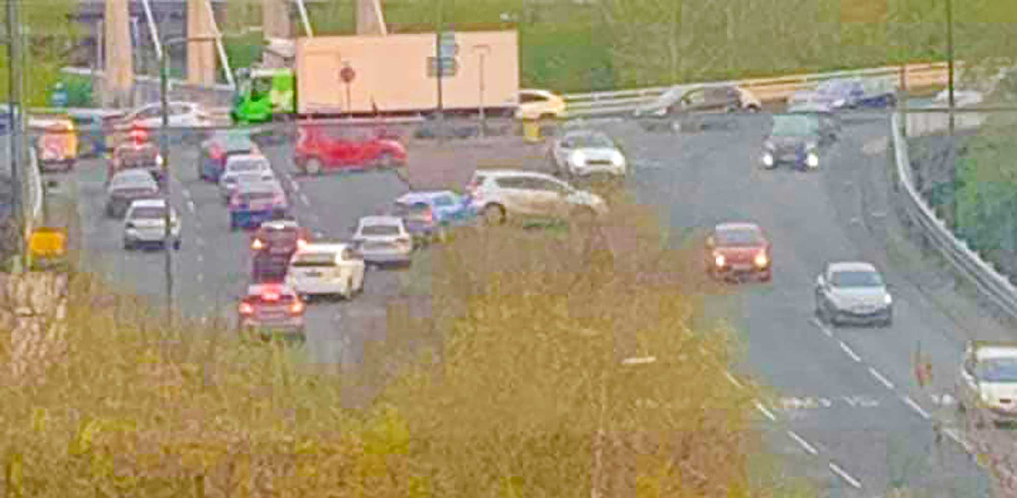 Roundabout jammed solid Roundabout jammed solid